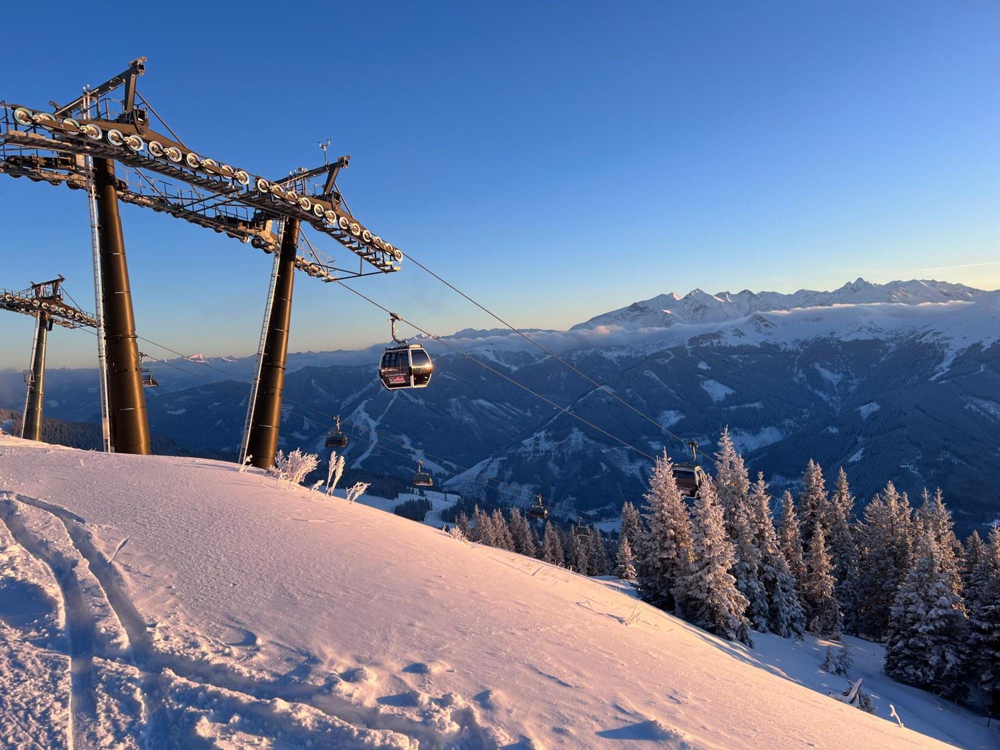 Alm Seasons Premium Chalet & Studios Σάαλμπαχ-Χίντεργκλεμ Εξωτερικό φωτογραφία